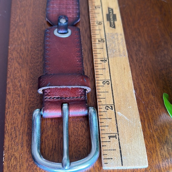 Fossil Genuine leather Belt Brass / Silver Buckle hardware embossed sz Medium - Picture 13 of 16